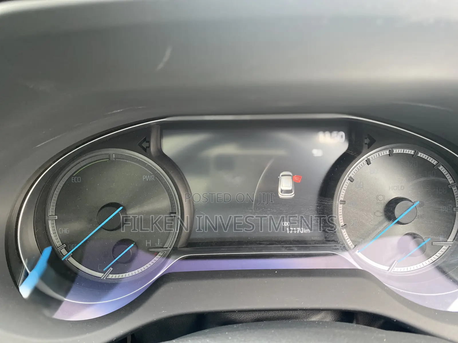 Toyota Harrier 2.5 Hybrid 2020 White