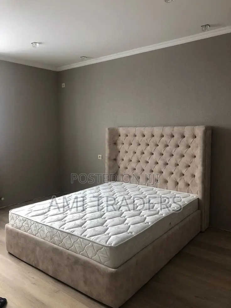 Luxury Grey Queen Size Bed (5*6)