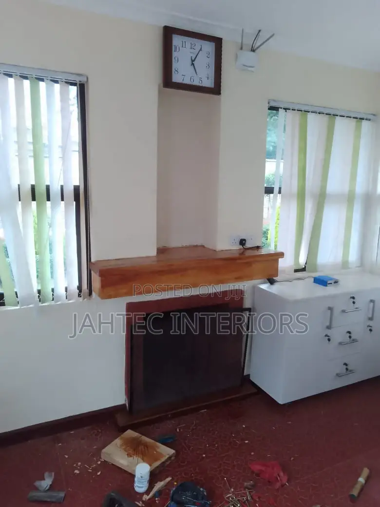 Wardrobes Instalation White Boards