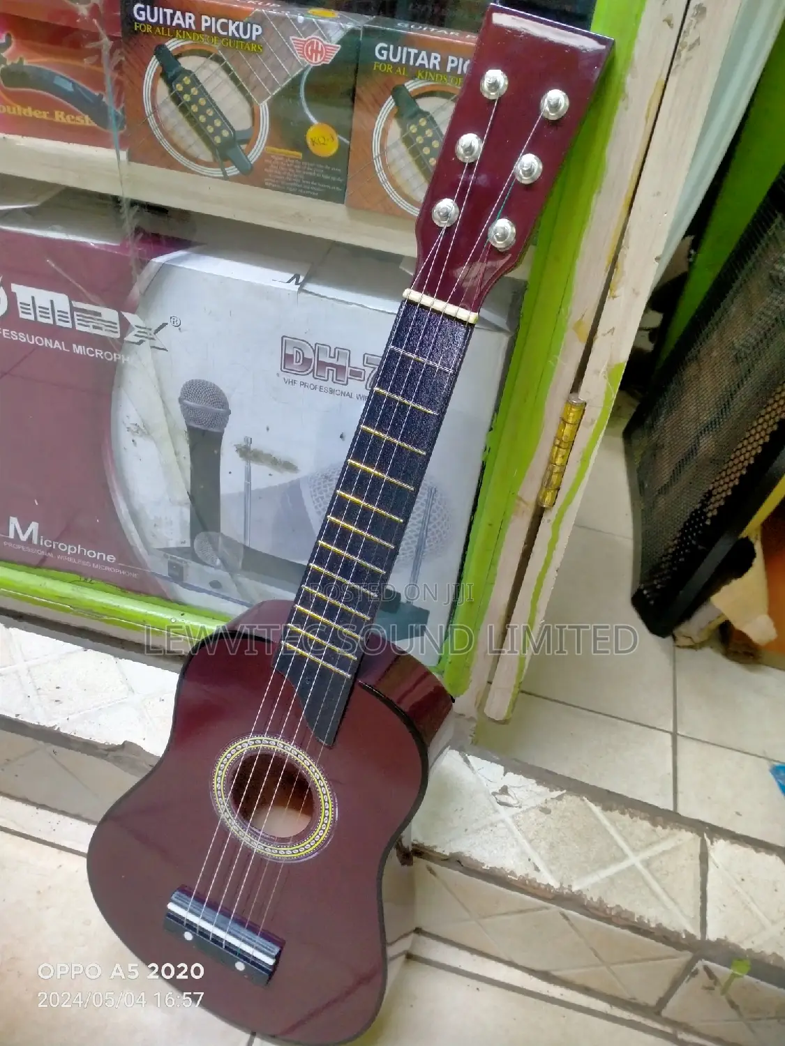 Brown Baby Guitar
