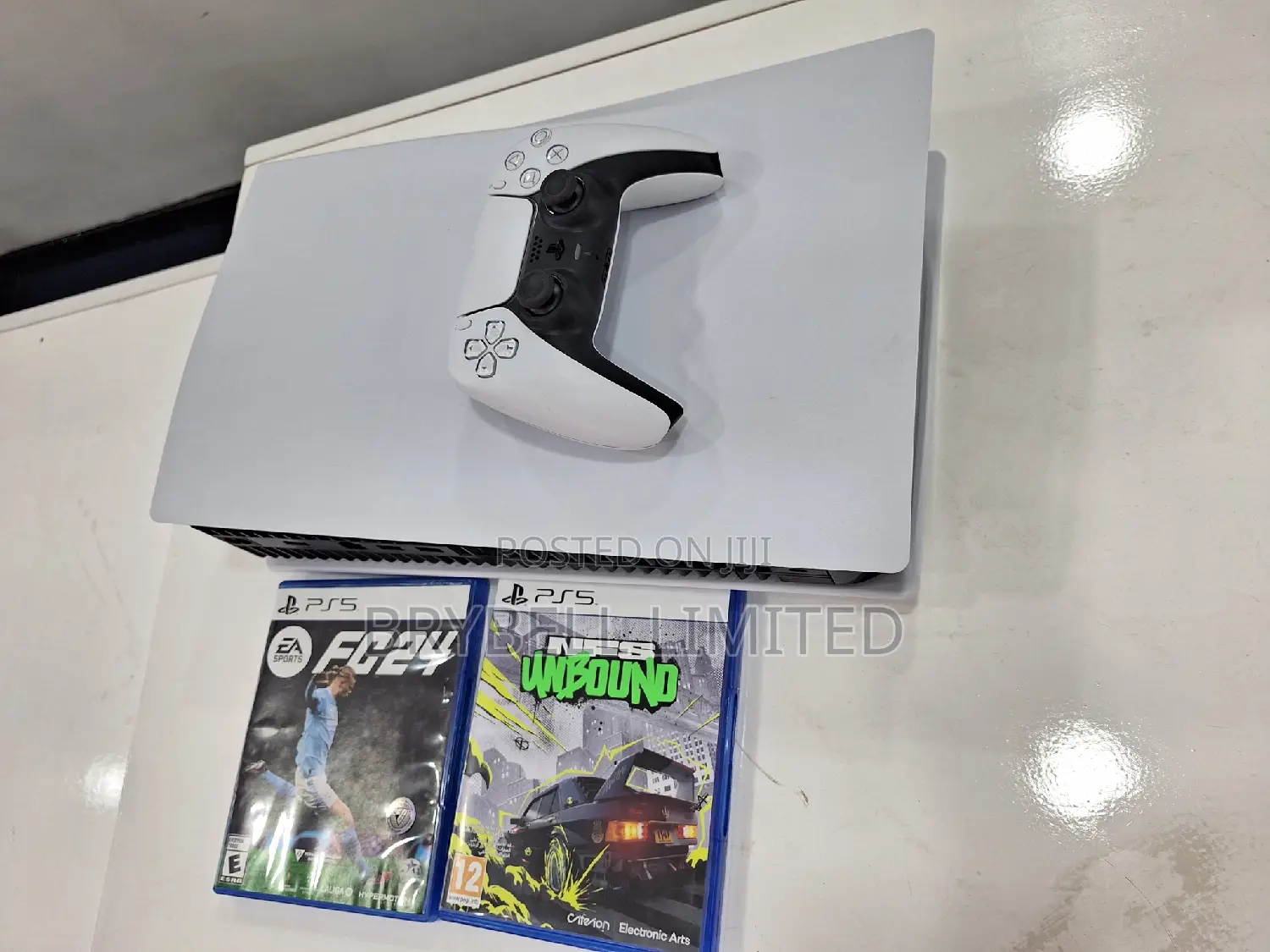 Playstation 5 Standard 1tb 2 Months Used