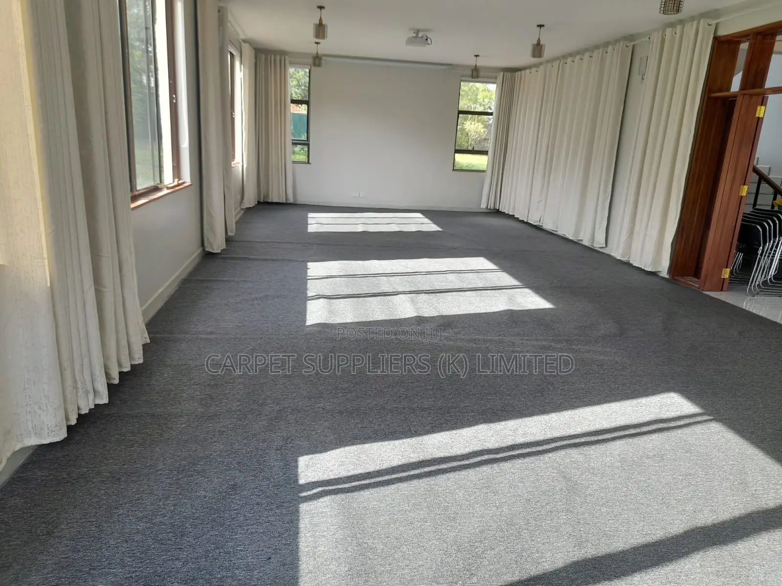 Grey Wall to Wall Carpet
