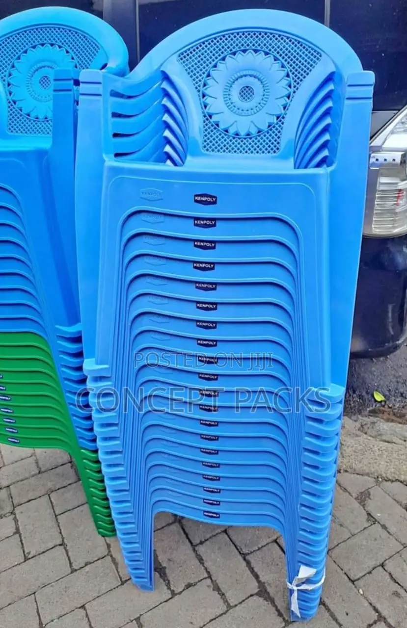 Ref 2014 Kenpoly Plastic Chairs.