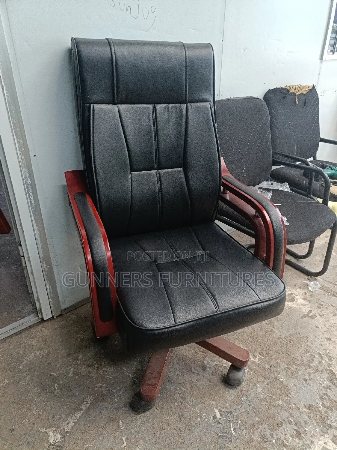 Executive Office Chair Executive Office Chair.