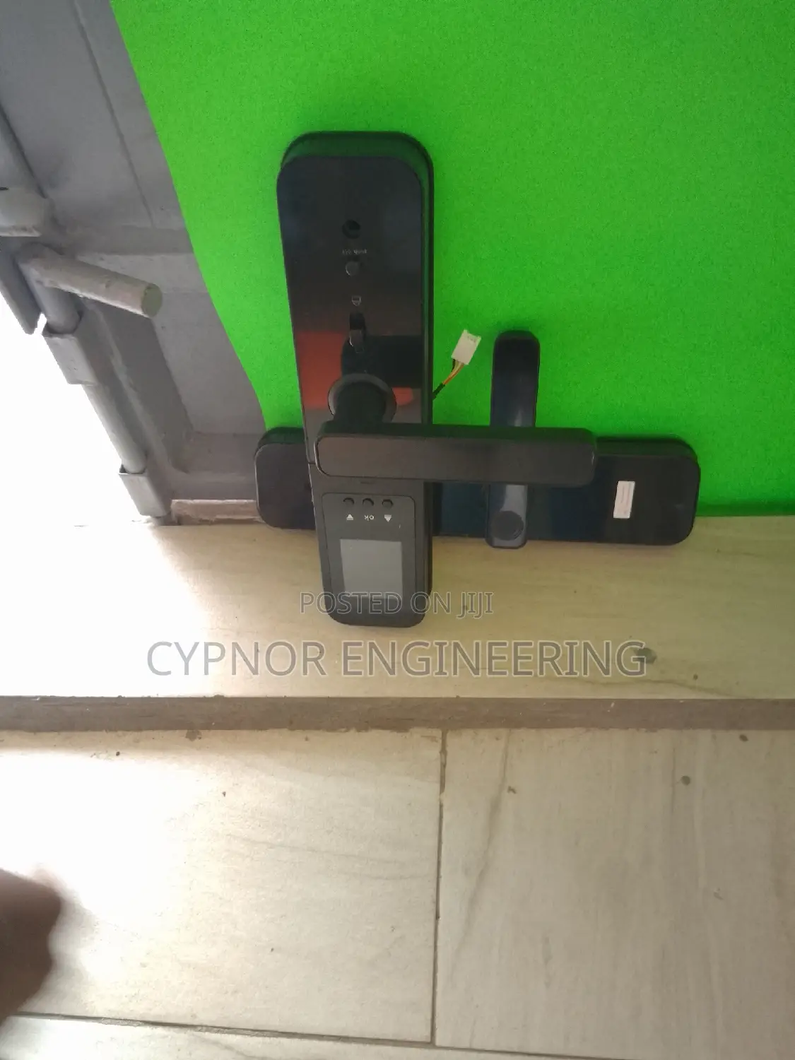 New Design Biometric Waterproof F008 Smart Lock