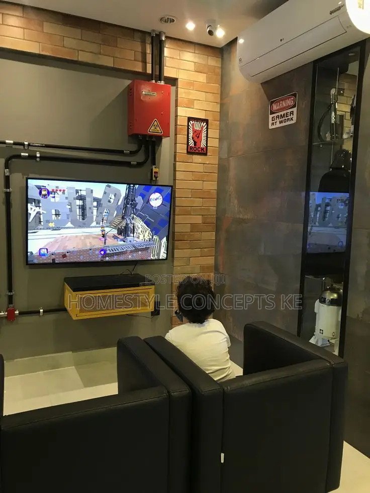 Play Station Gaming Lounge Theater Room Design