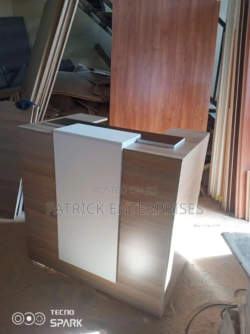 1.4 MTRS Coibra Office Reception Desk