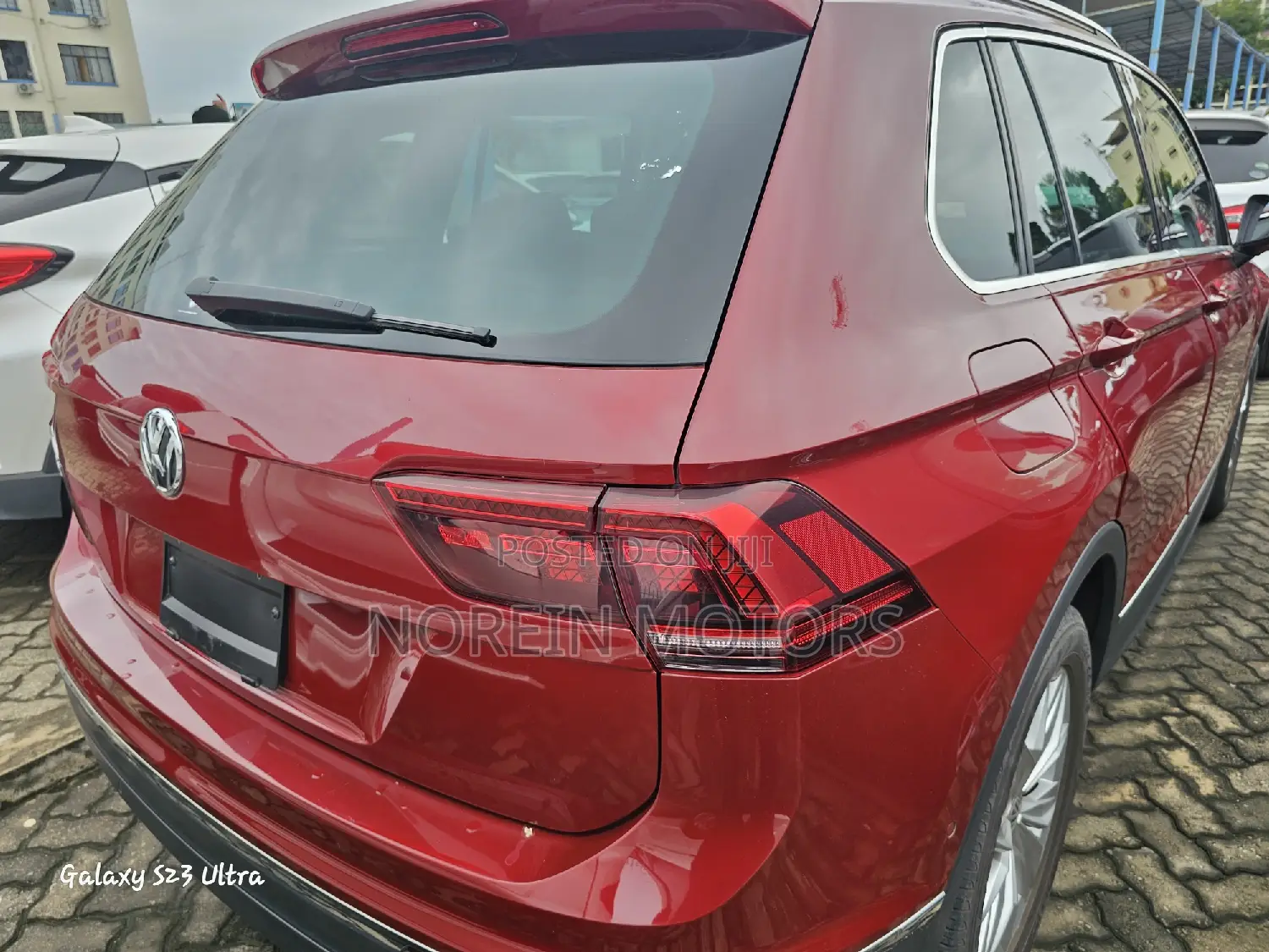 Volkswagen Tiguan 2018 Red