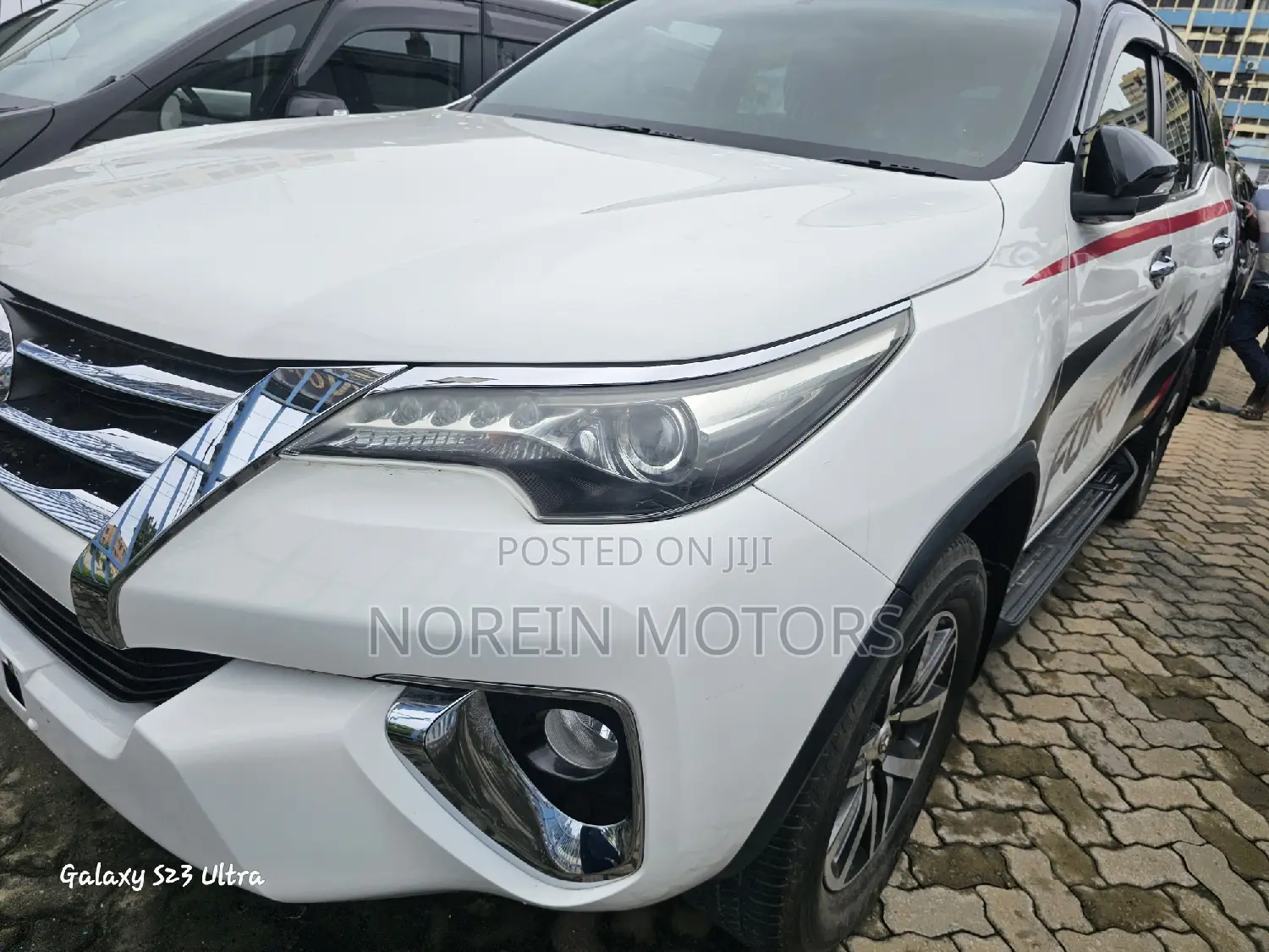 Toyota Fortuner 2017 Pearl