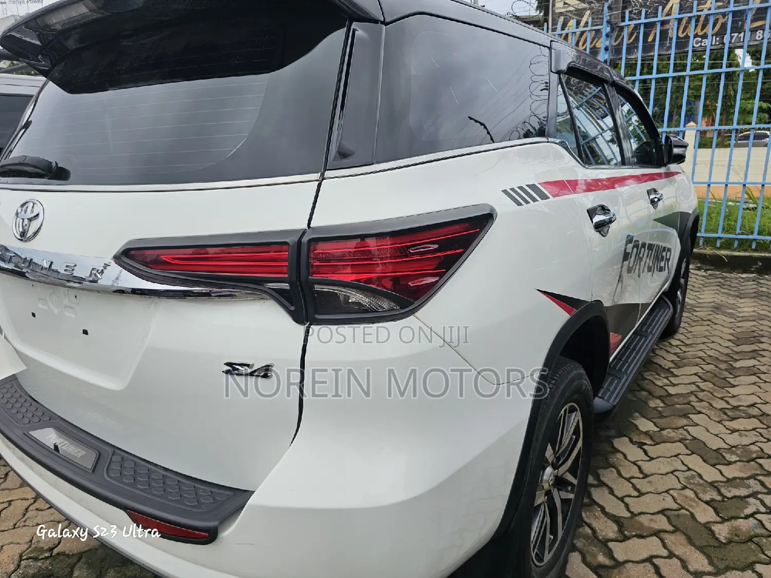 Toyota Fortuner 2017 Pearl