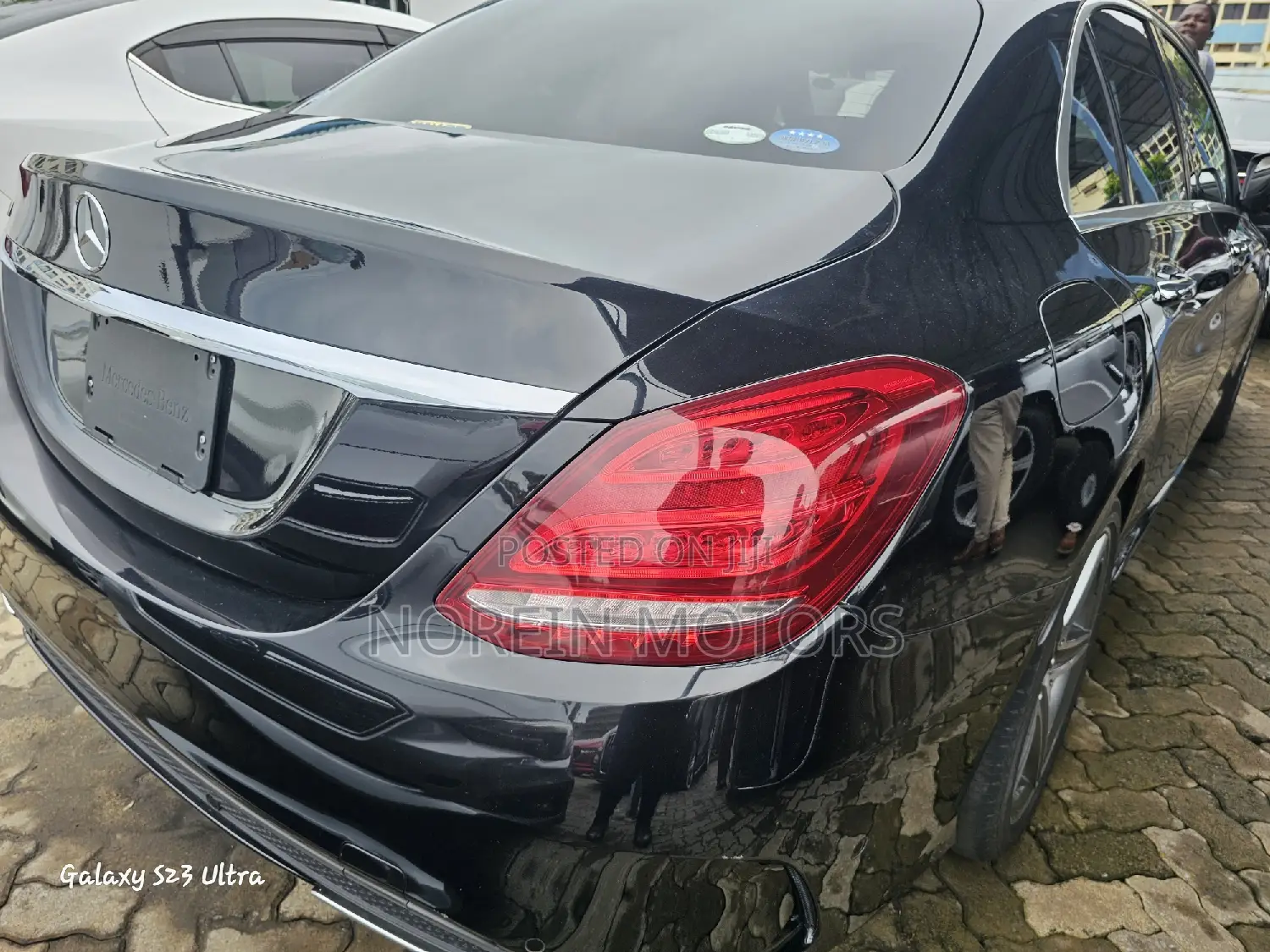Mercedes-Benz C180 2017 Black