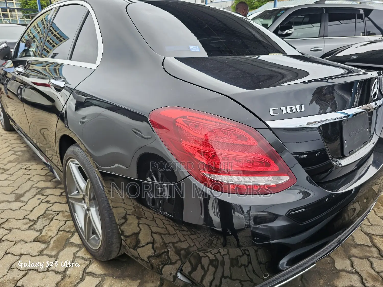 Mercedes-Benz C180 2017 Black