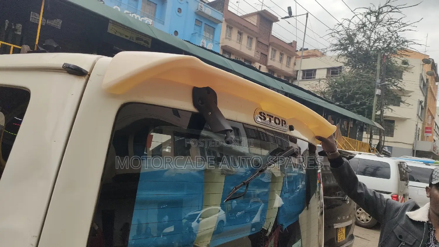 Toyota Hiace 7l Spoiler