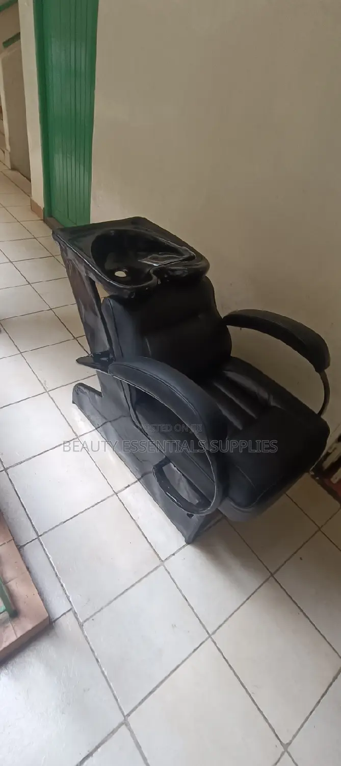 Executive Sink/ Shampoo Unit