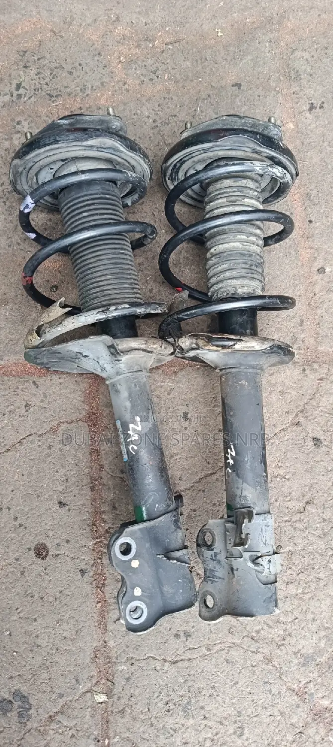 Nissan X-Trail Nt30/Nt31 Front Shocks Complete Available Now