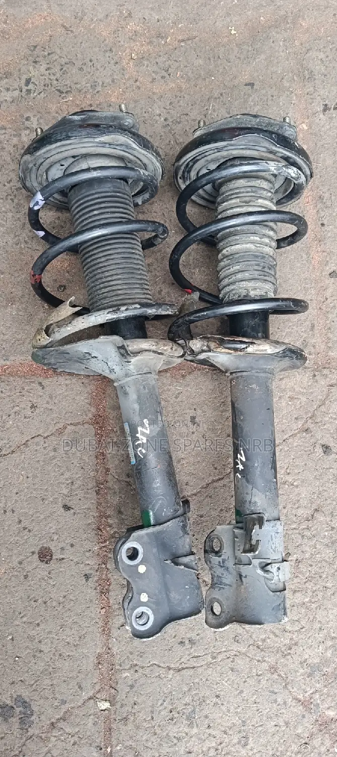 Nissan X-Trail Nt30/Nt31 Front Shocks Complete Available Now