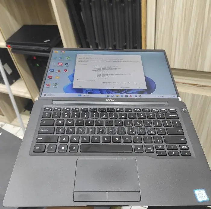 Laptop Dell Latitude 5400 8GB Intel Core I5 SSD 256GB