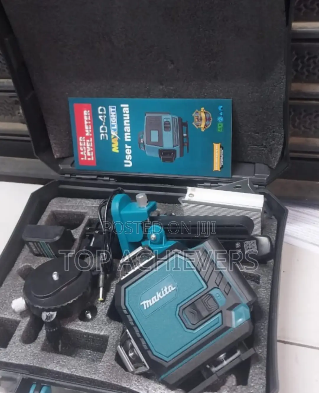 Auto Level/Laser Level 30m With Tripod Stand