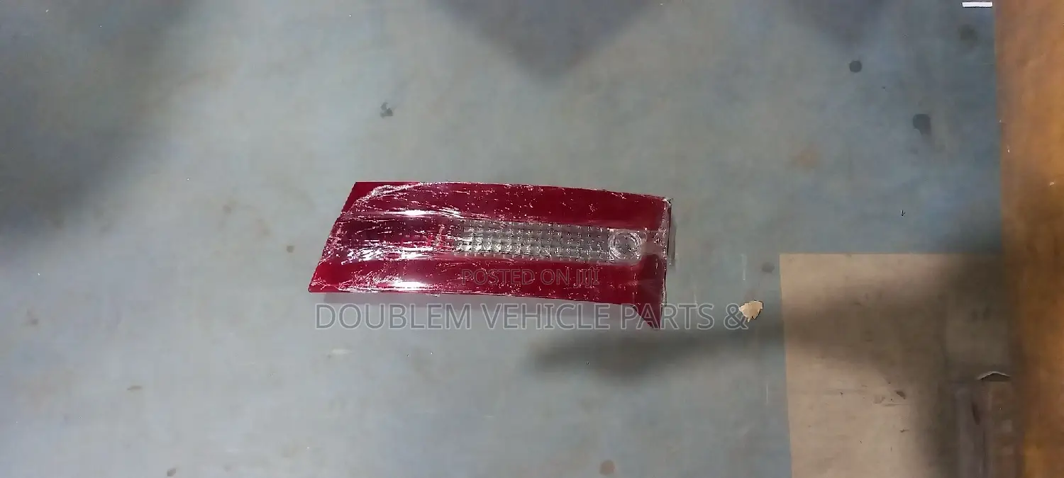Boot Lens/Tail Lens Toyota Premio 1998,1999/Nyoka