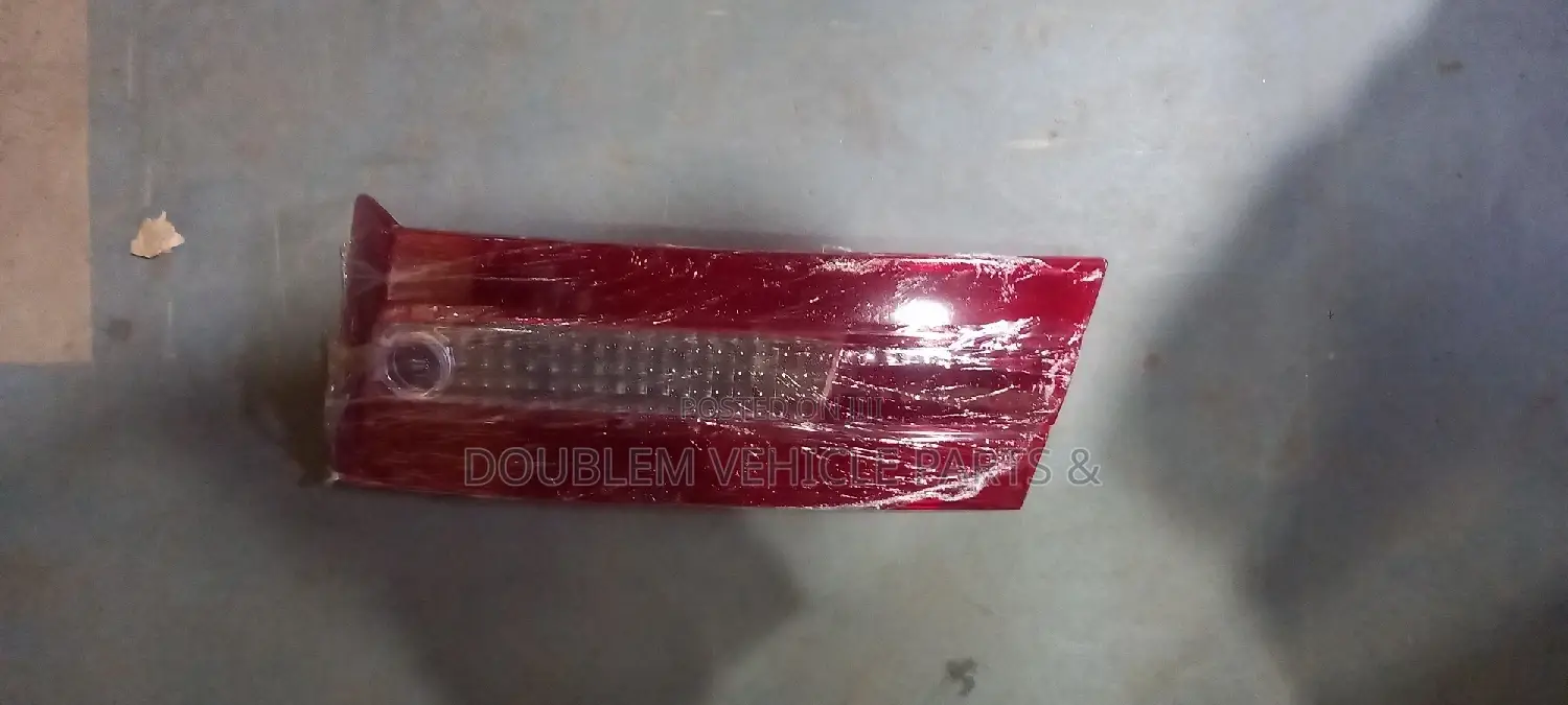 Boot Lens/Tail Lens Toyota Premio 1998,1999/Nyoka