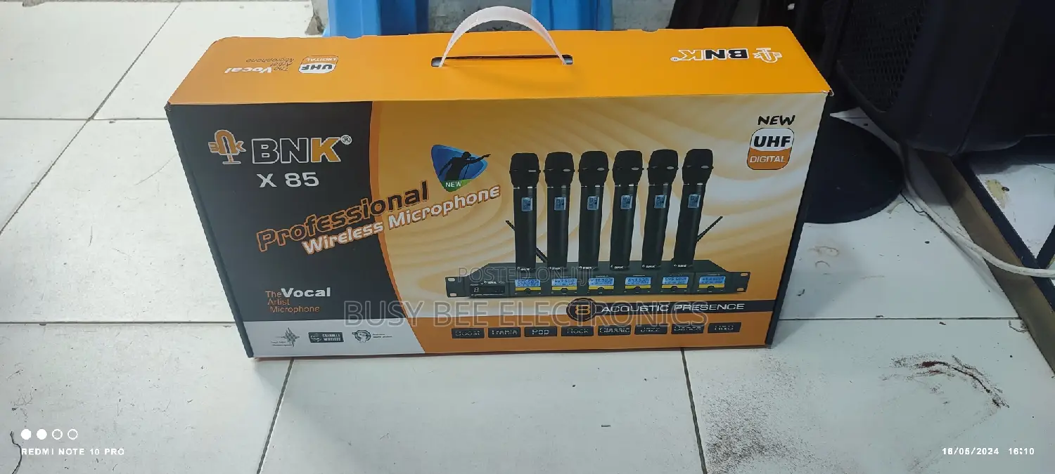 Classic New Uhf Digital Wireless Microphone