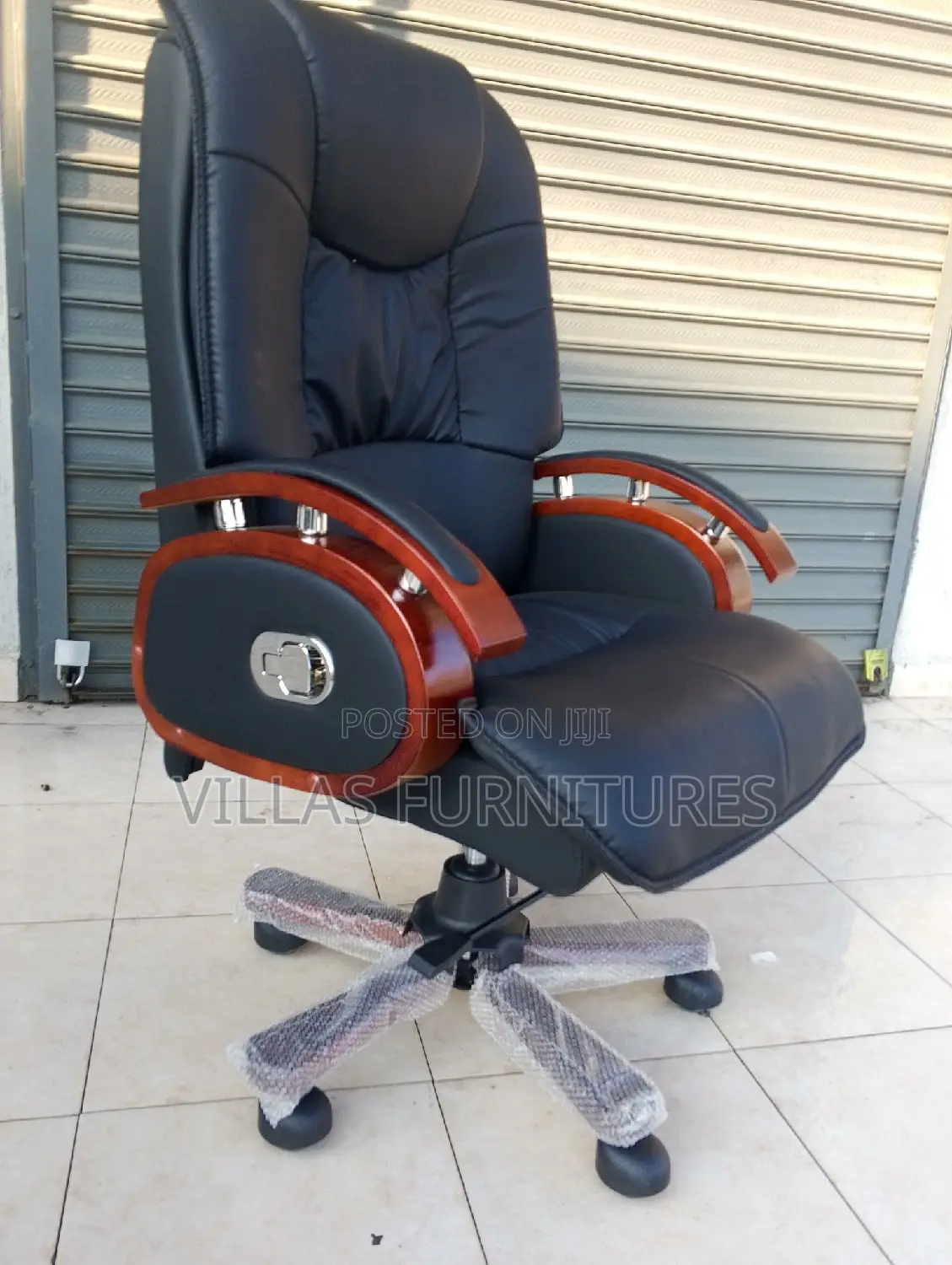 Executive Chair