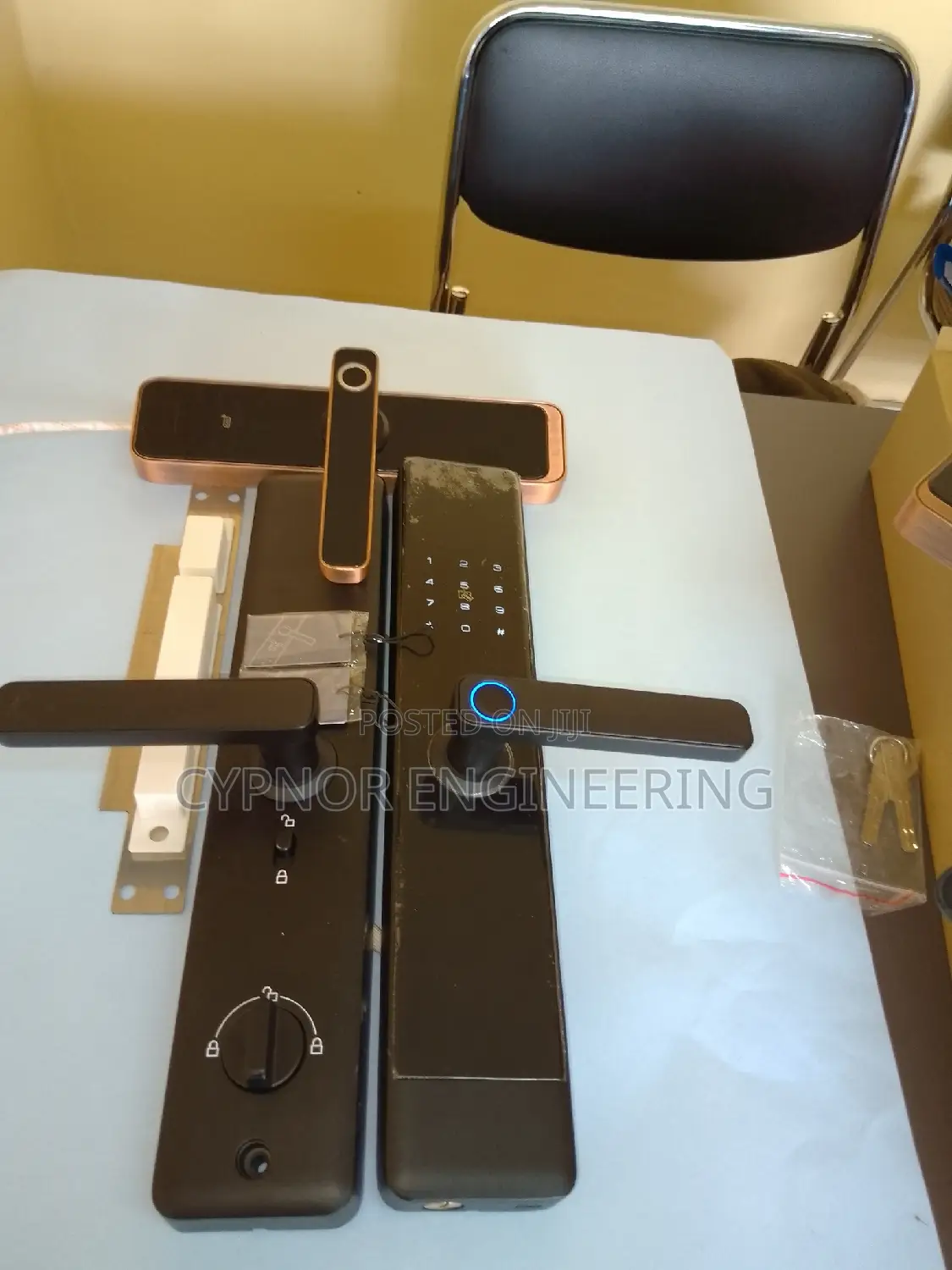 Digital Convenience Door Lock Technology for Home Security