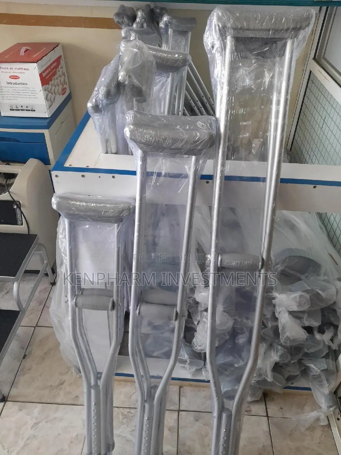 Underarm Crutches Axillary Crutches