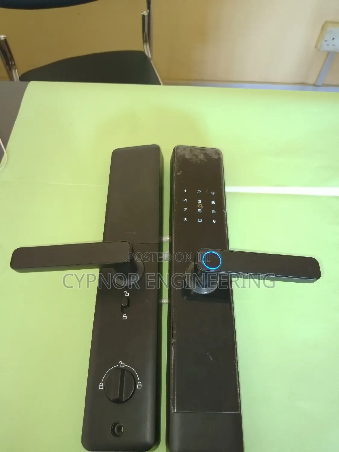 Digital RFID Enabled Defense Smart Biometric Locks for Hotel