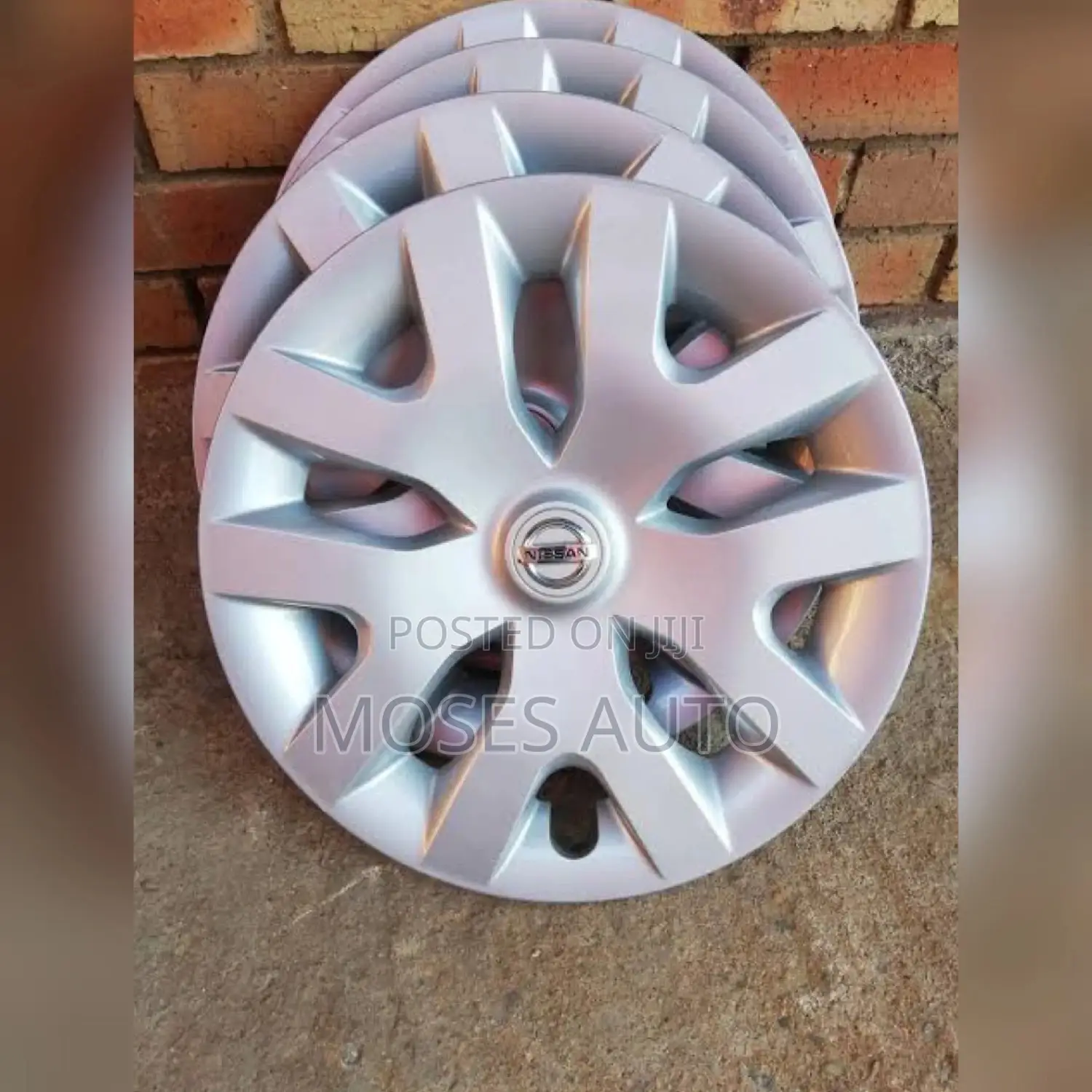 Nissan Wheel Caps