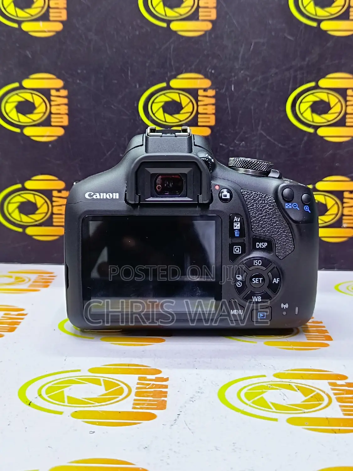 Canon 2000D With Free 32GB and 24mp