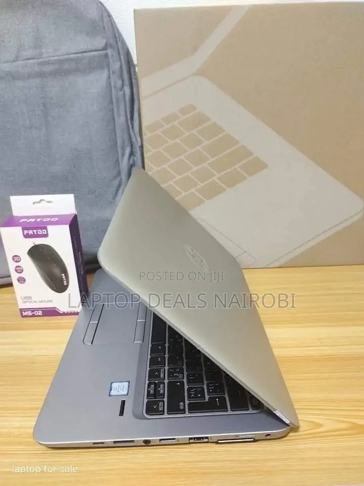 Laptop HP EliteBook 820 G3 8GB Intel Core I7 SSD 256GB