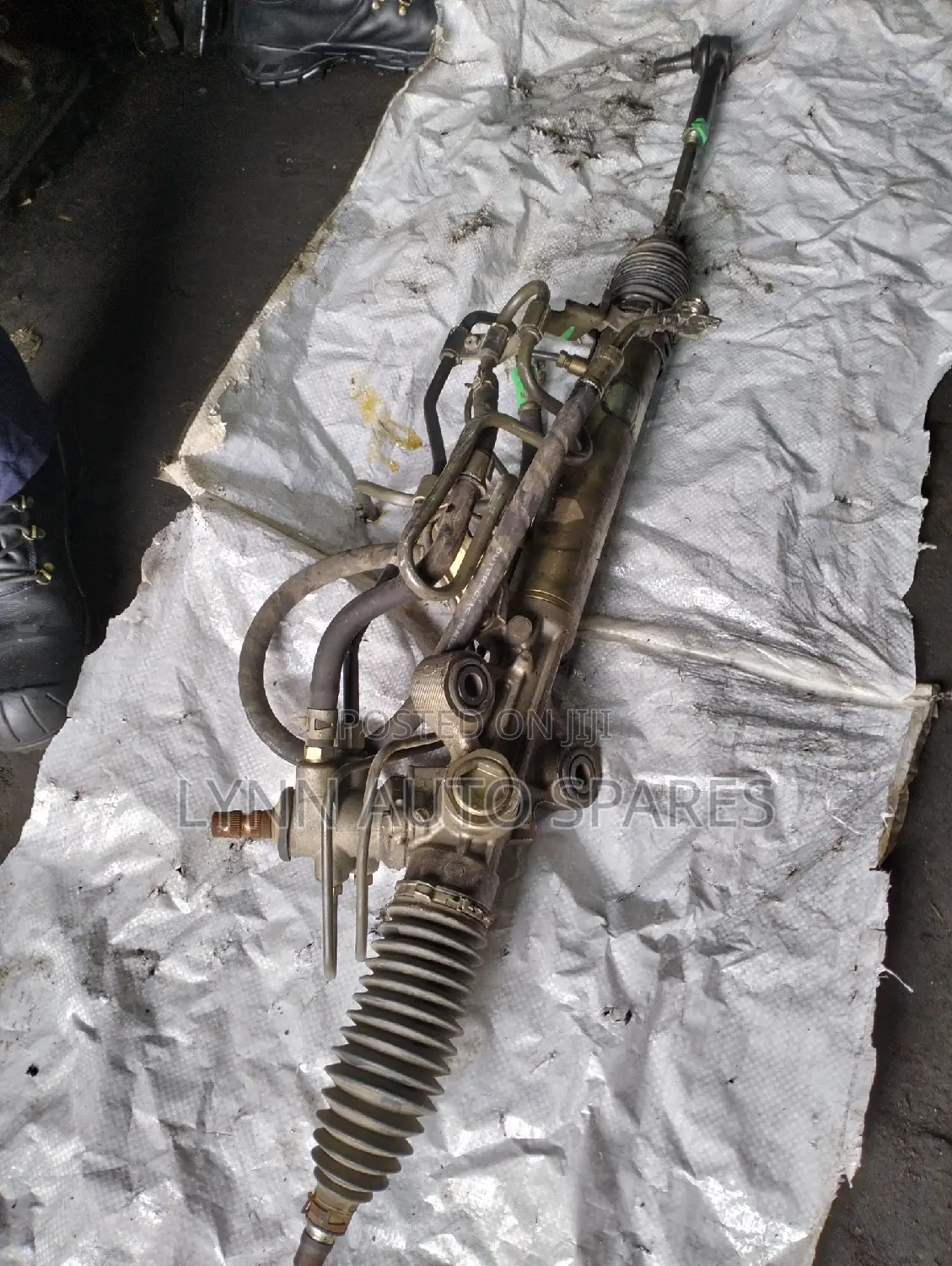 Steering Rack Complete 2wd 7l Hiace Matatu