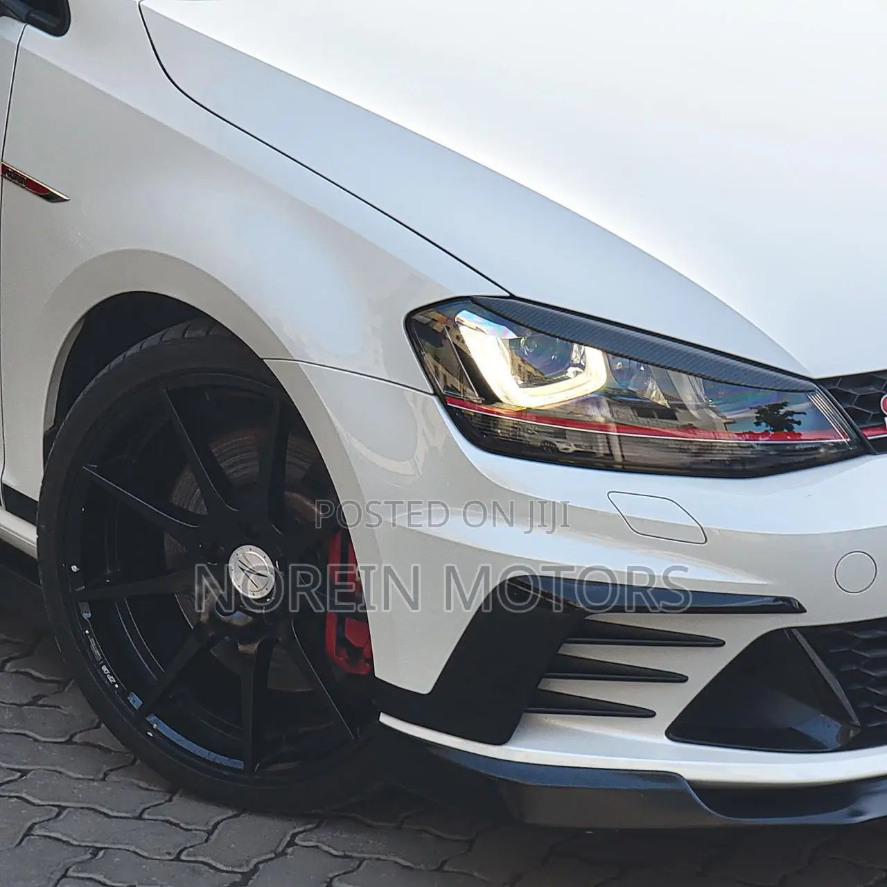 Volkswagen Golf GTI 2018 White