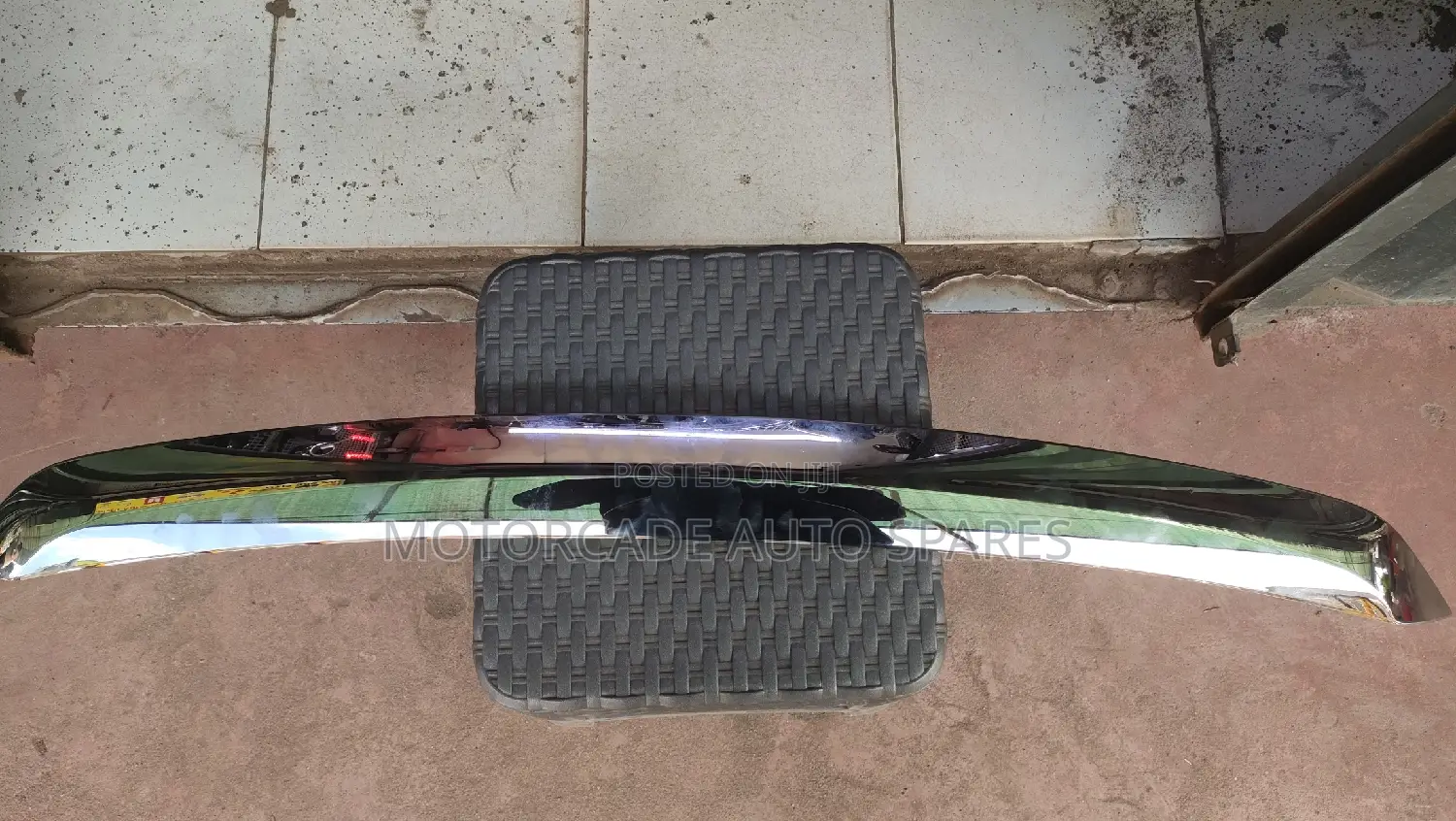 Toyota Harrier (New) Bonnet Chrome
