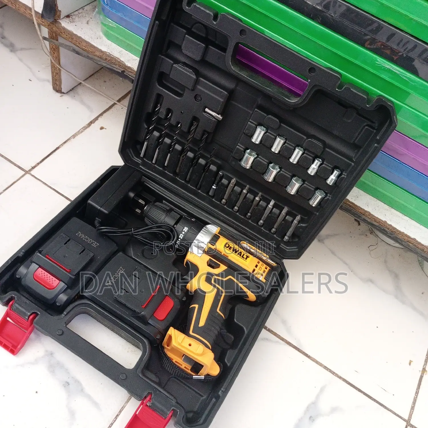 Cordless Hammer Drill Dewalt Machine