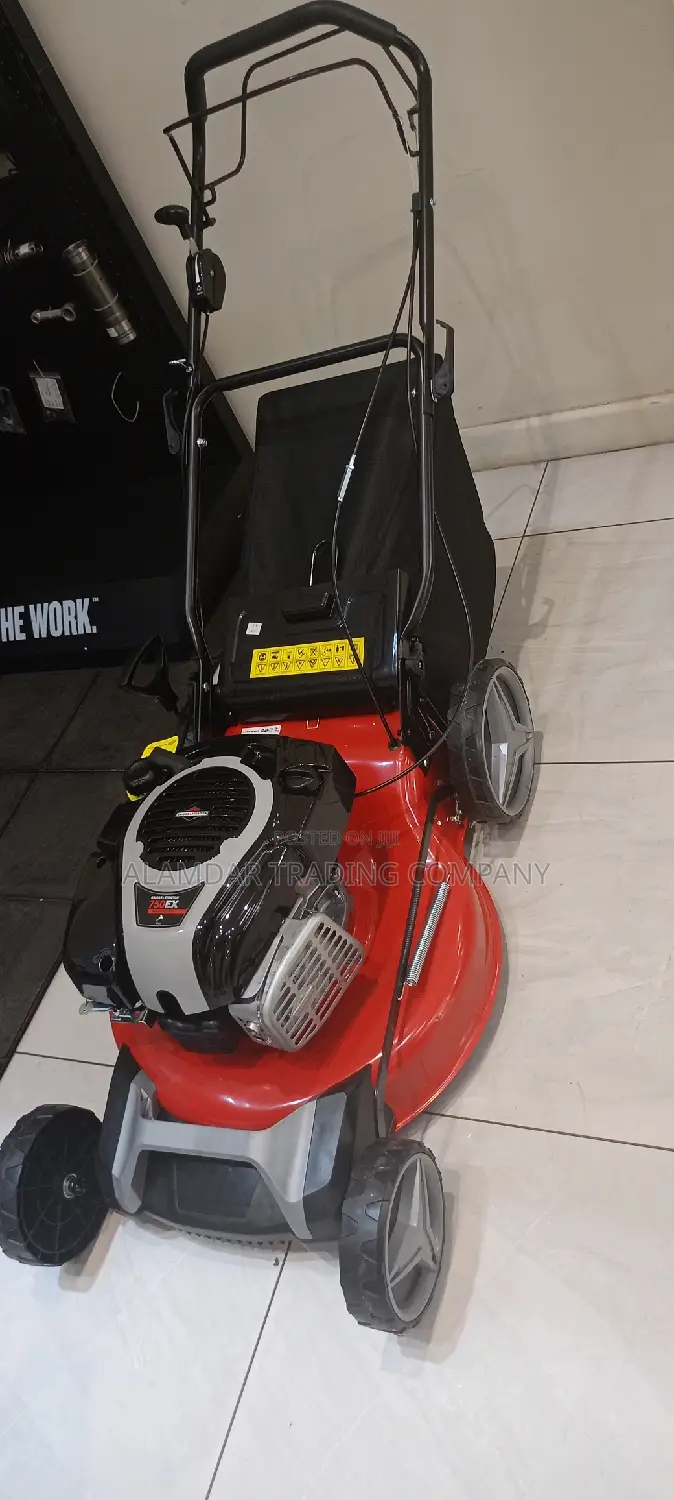 Briggs and Stratton Lawn Mower