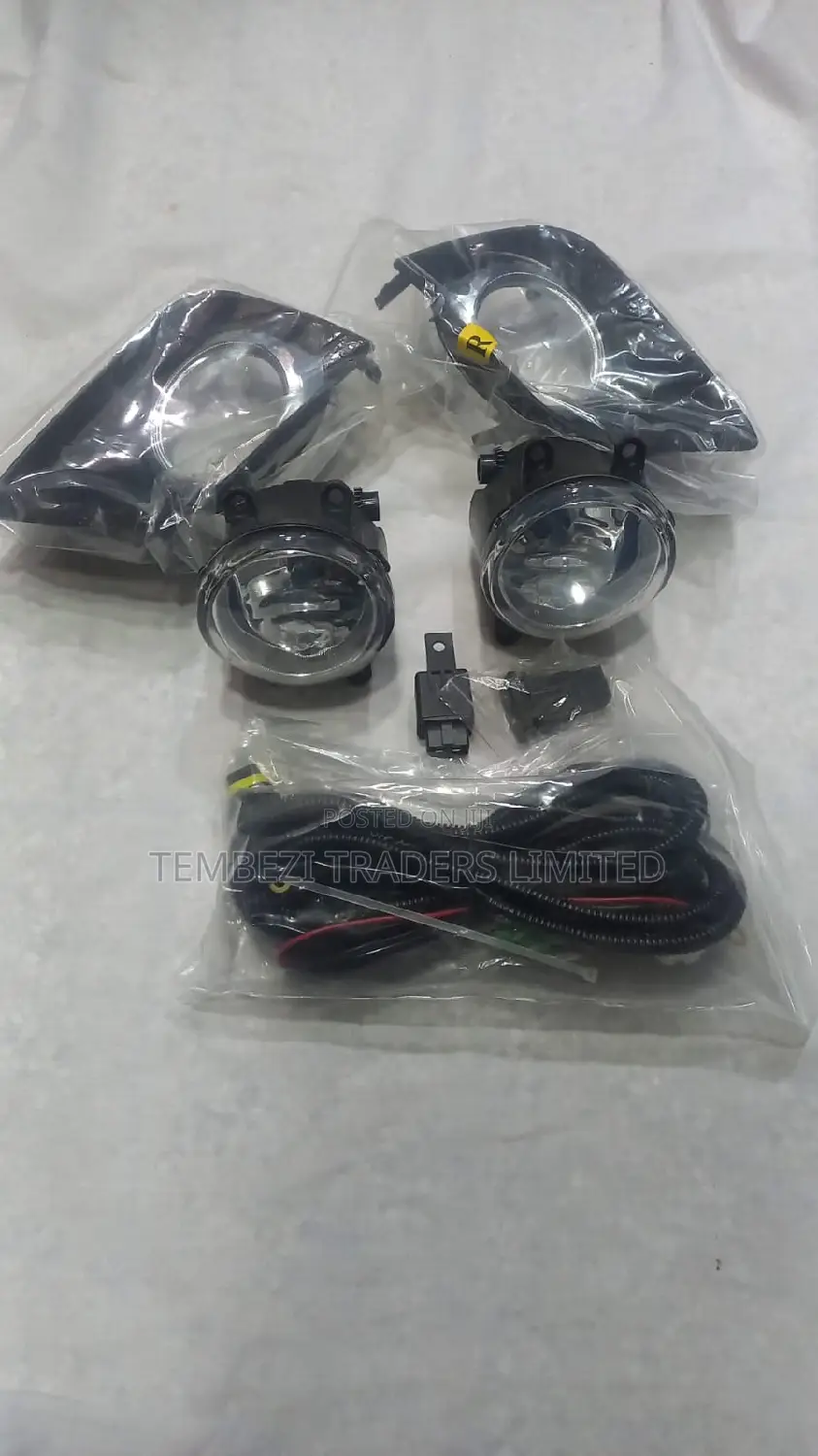 Prado Fj 150 Fog Lights Complete Wiring/Housing and Lights