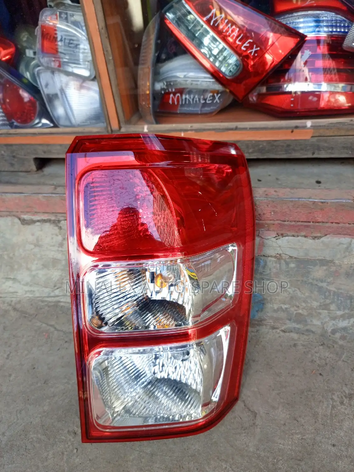 Backlights Suzuki Escudo 2008 Onwards(Clear Mbili)