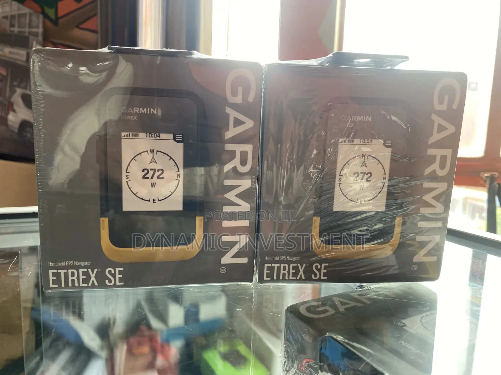 Garmin Etrex SE GPS Handheld Navigator, Extra Battery Life,