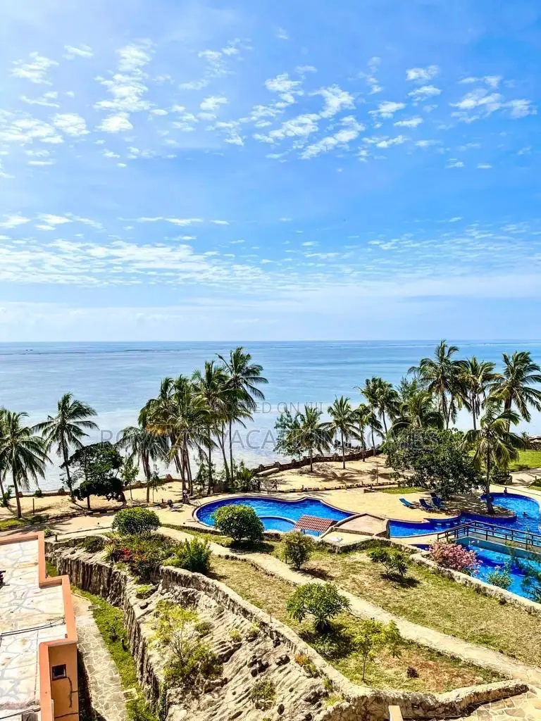 Affordable 2 Bedroom Beachfront Airbnb in Mombasa Shanzu
