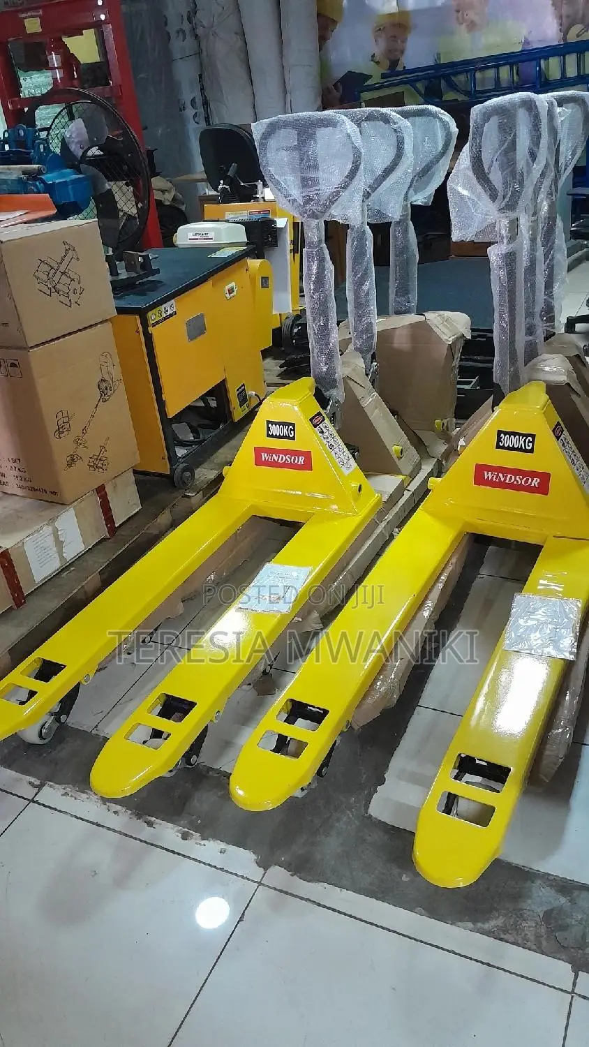 3000kgs Hydraulic Pallet Truck (Hand Pallet Truck)*