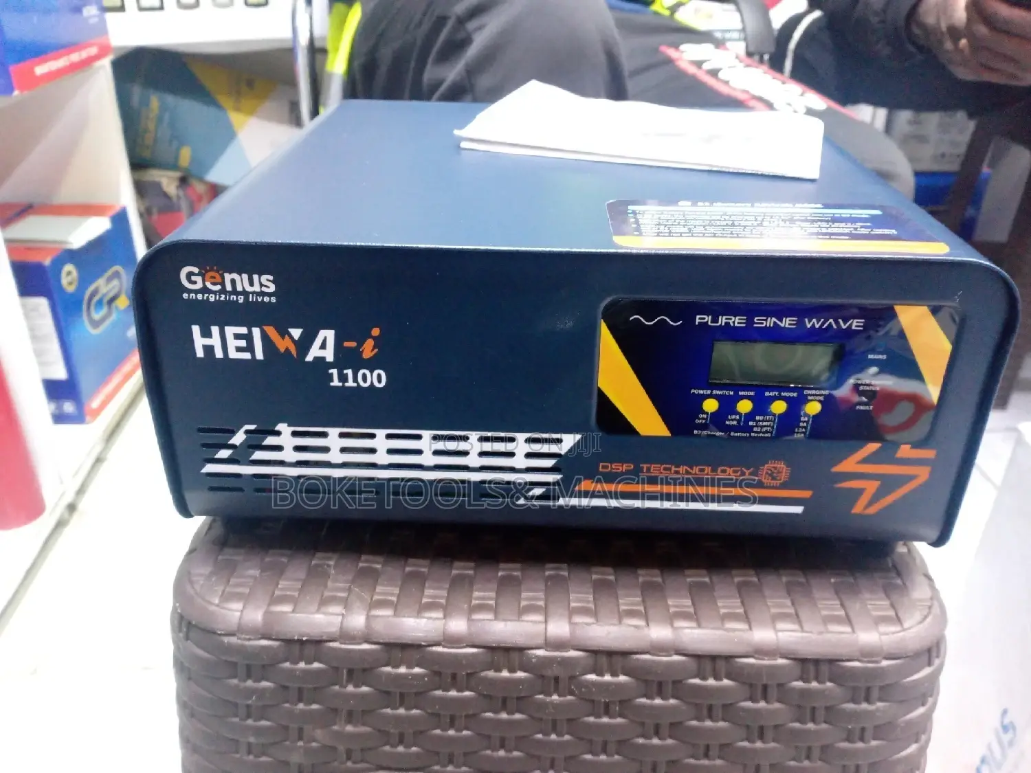 Genus Hybrid Inverter Charger 1100VA