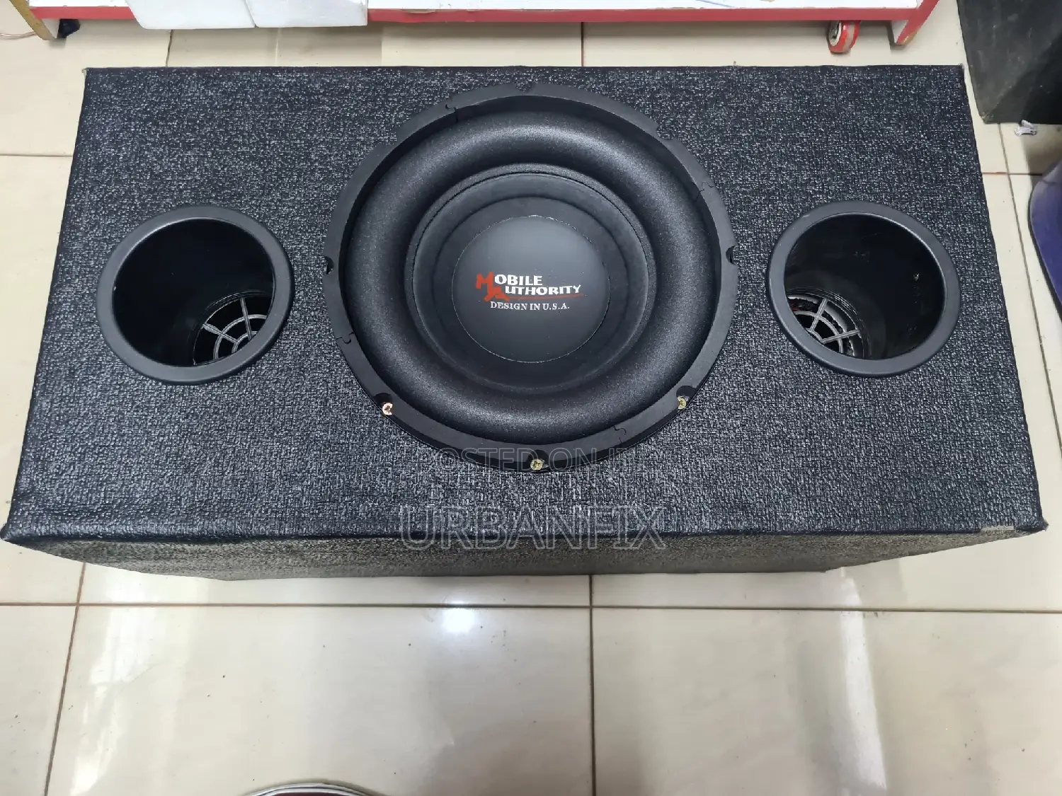 1000 Watts Mobile Authority Bass Subwoofer With Cabinet