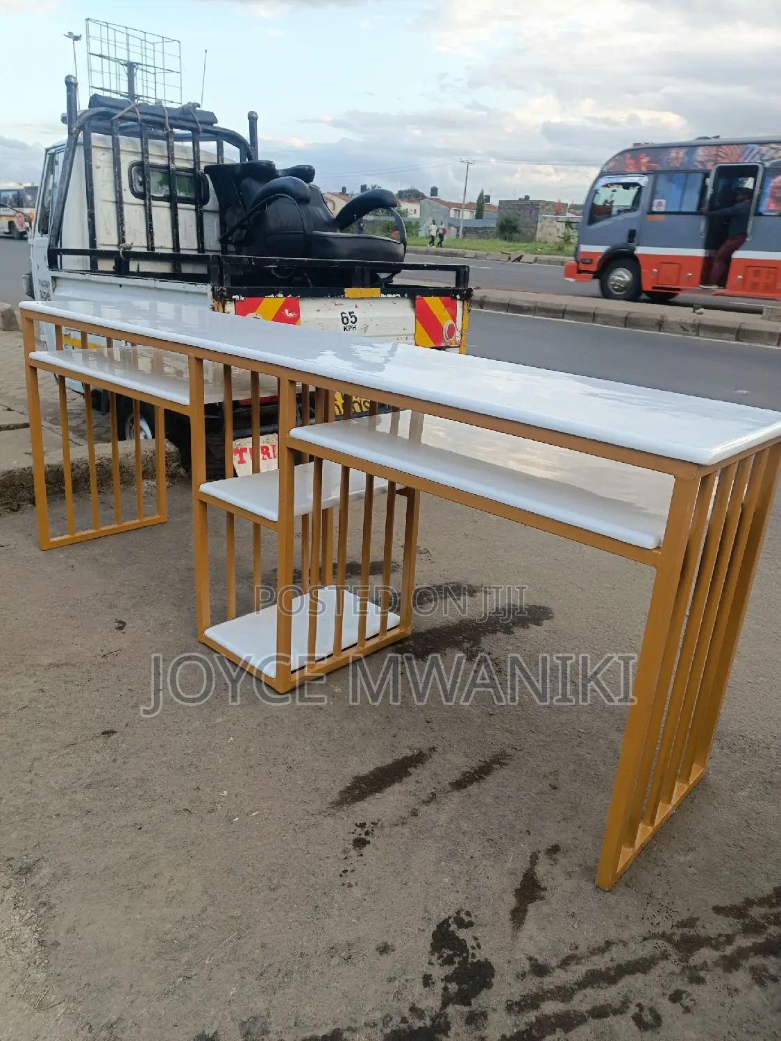Double Manicure Marble Table, 4 Seater With Shelves White.