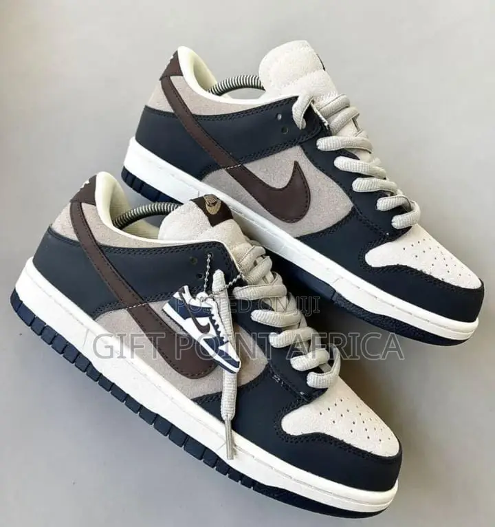 Nike SB Sneakers