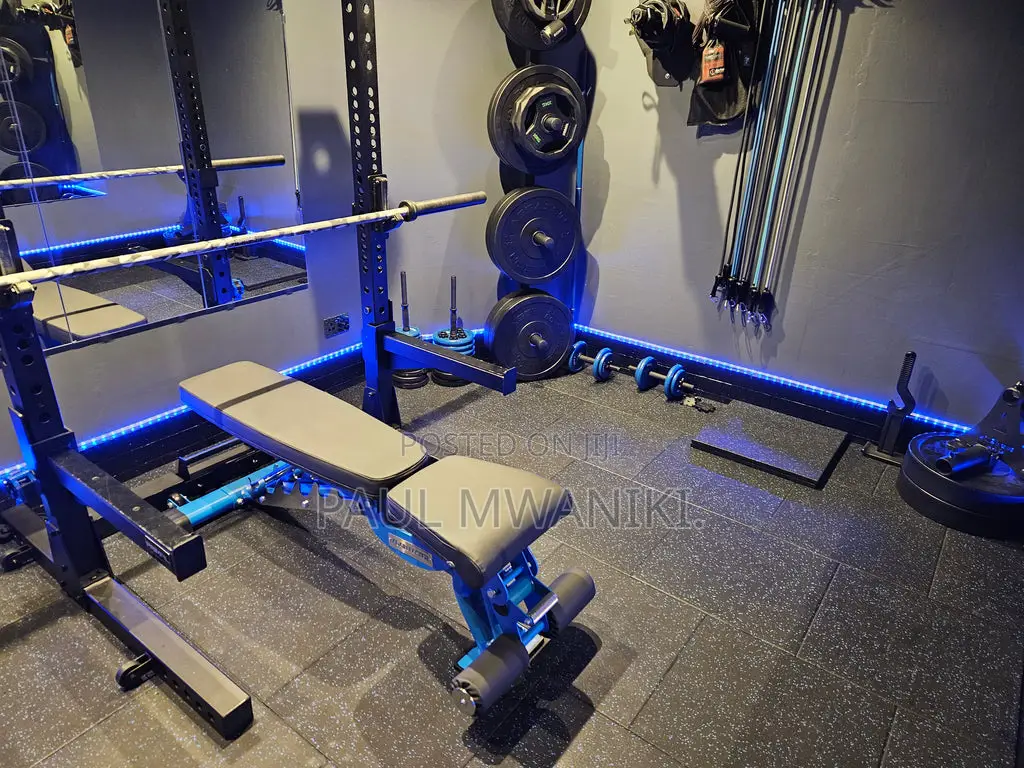 Gym Mats . Rubber Flooring