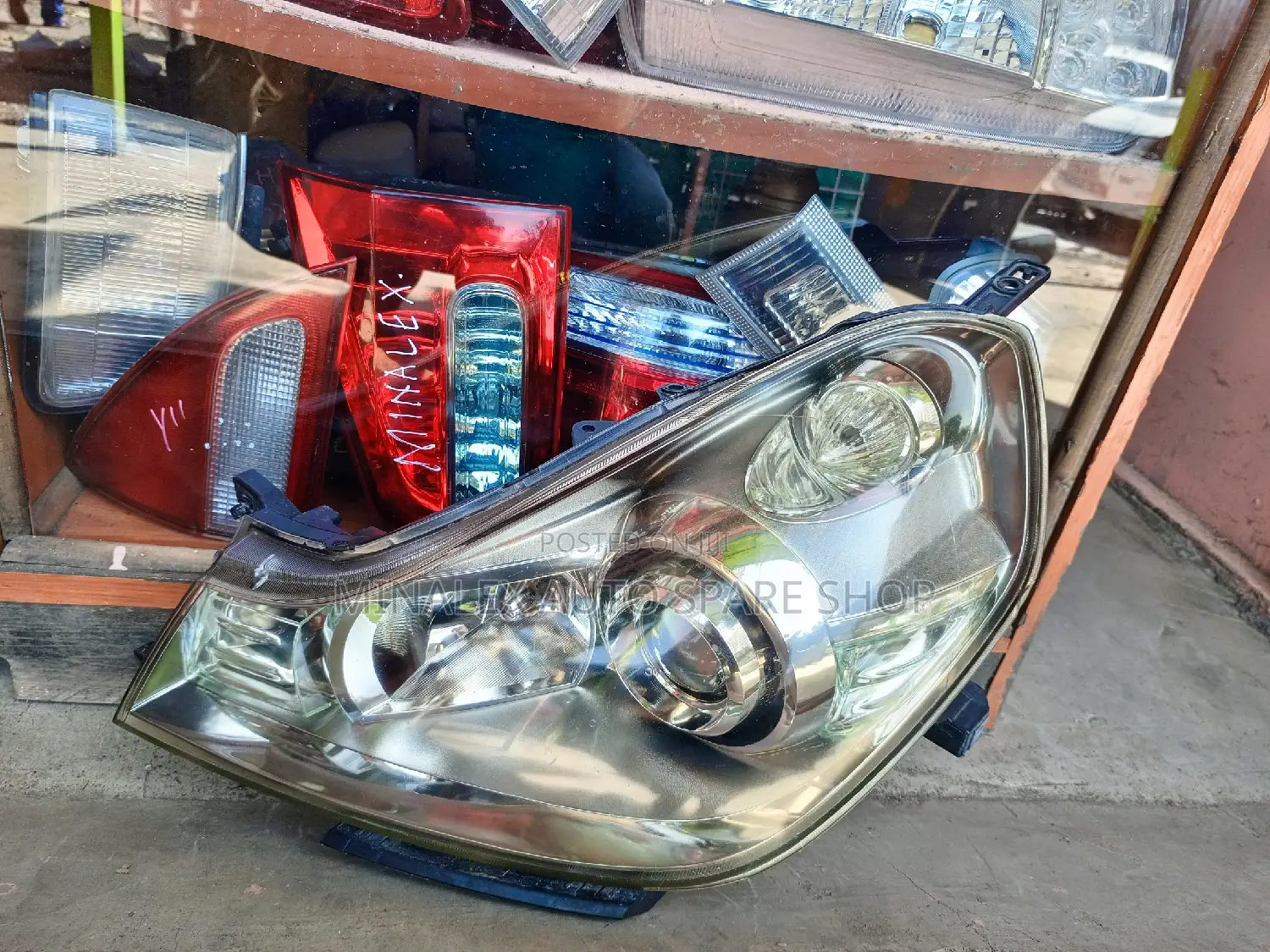 Nissan Wingroad Y12 Zenon