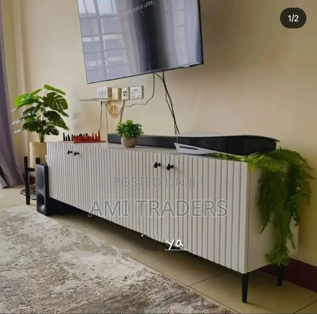 Modern White Tv Stand (6FT)