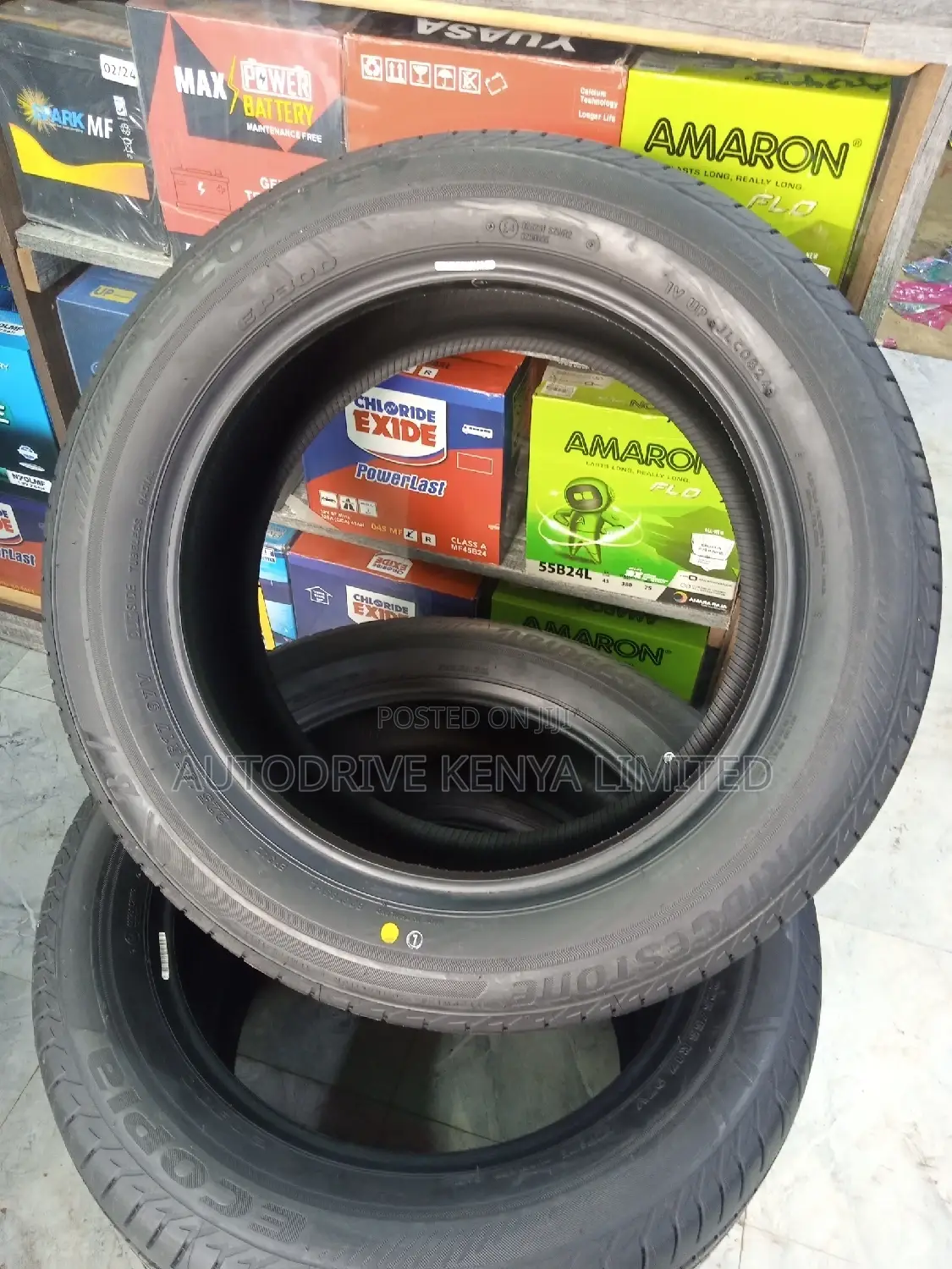 225/55r17 Bridgestone Tyre